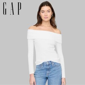 061 NWT GAP White Off-Shoulder Ribbed Foldover Top